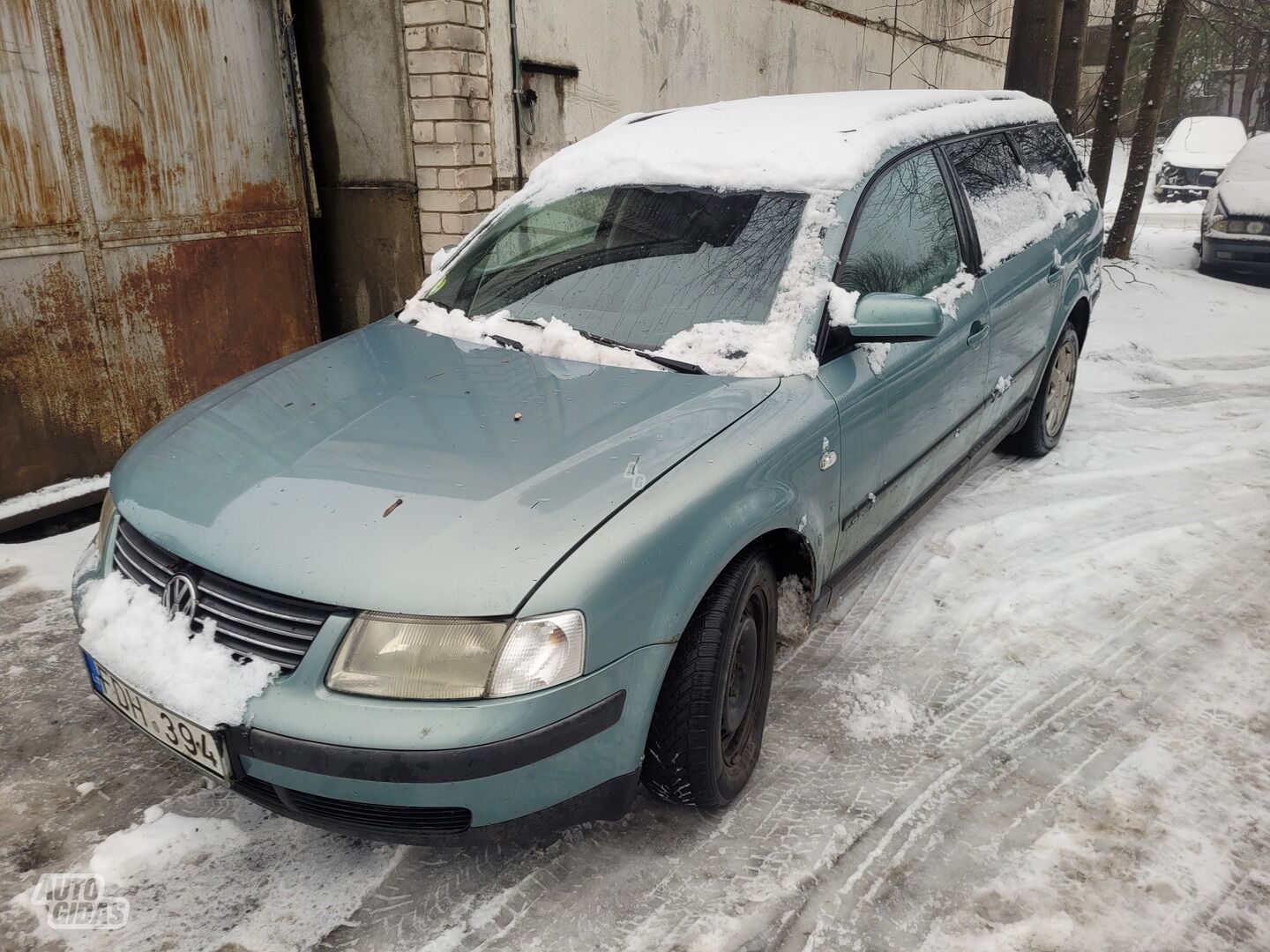 Volkswagen Passat 1999 m dalys