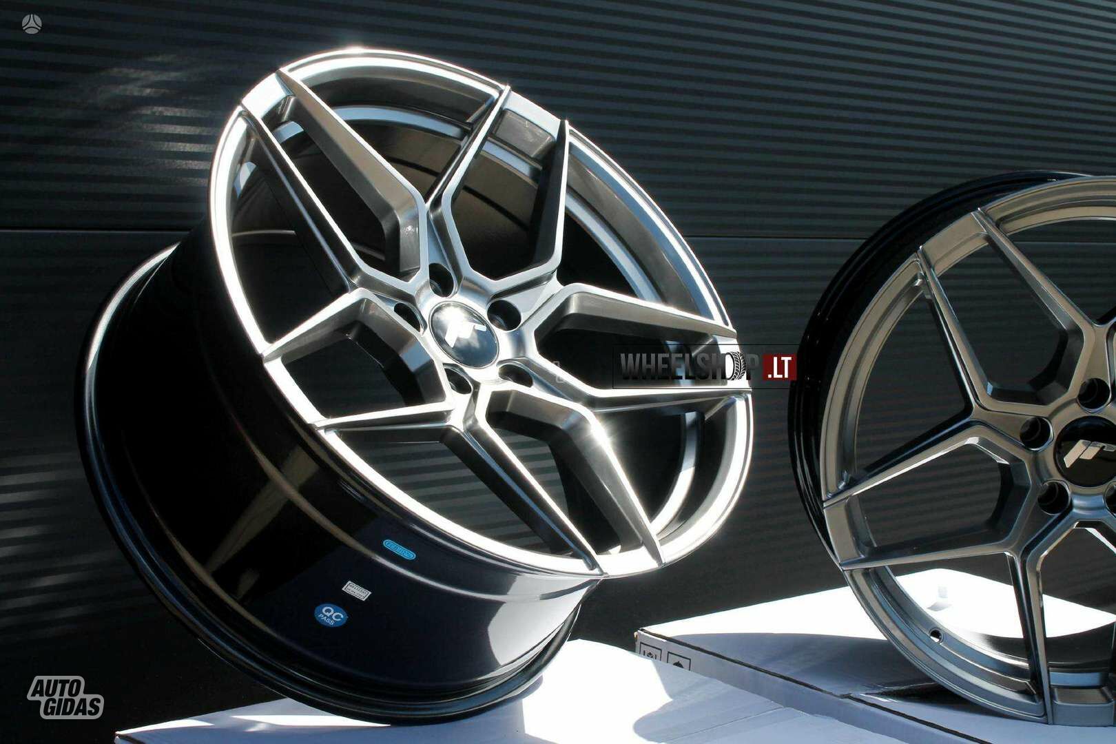 JR34 Hyper Black rims