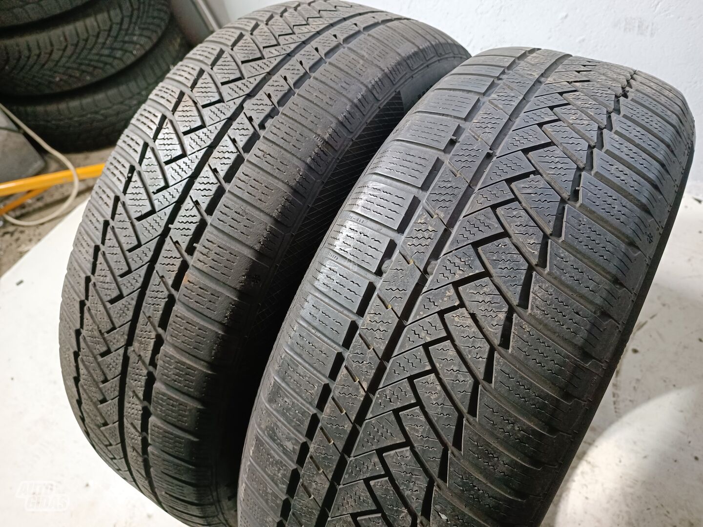 Continental 4mm R18 universal tyres passanger car