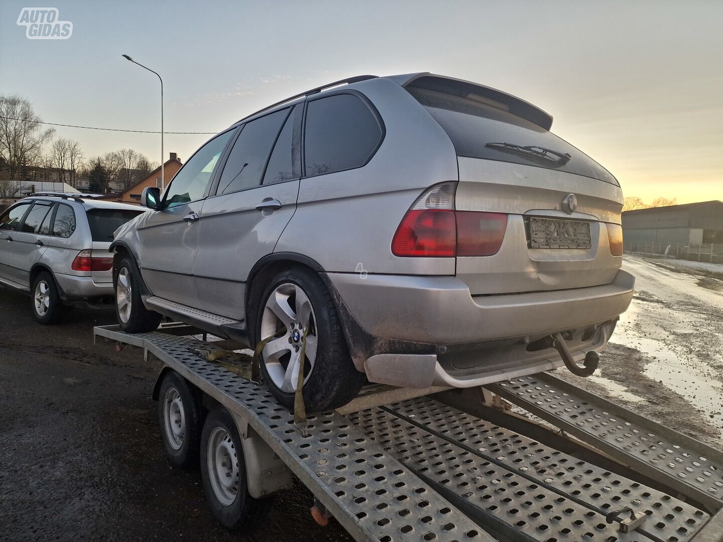 Bmw X5 2005 г запчясти