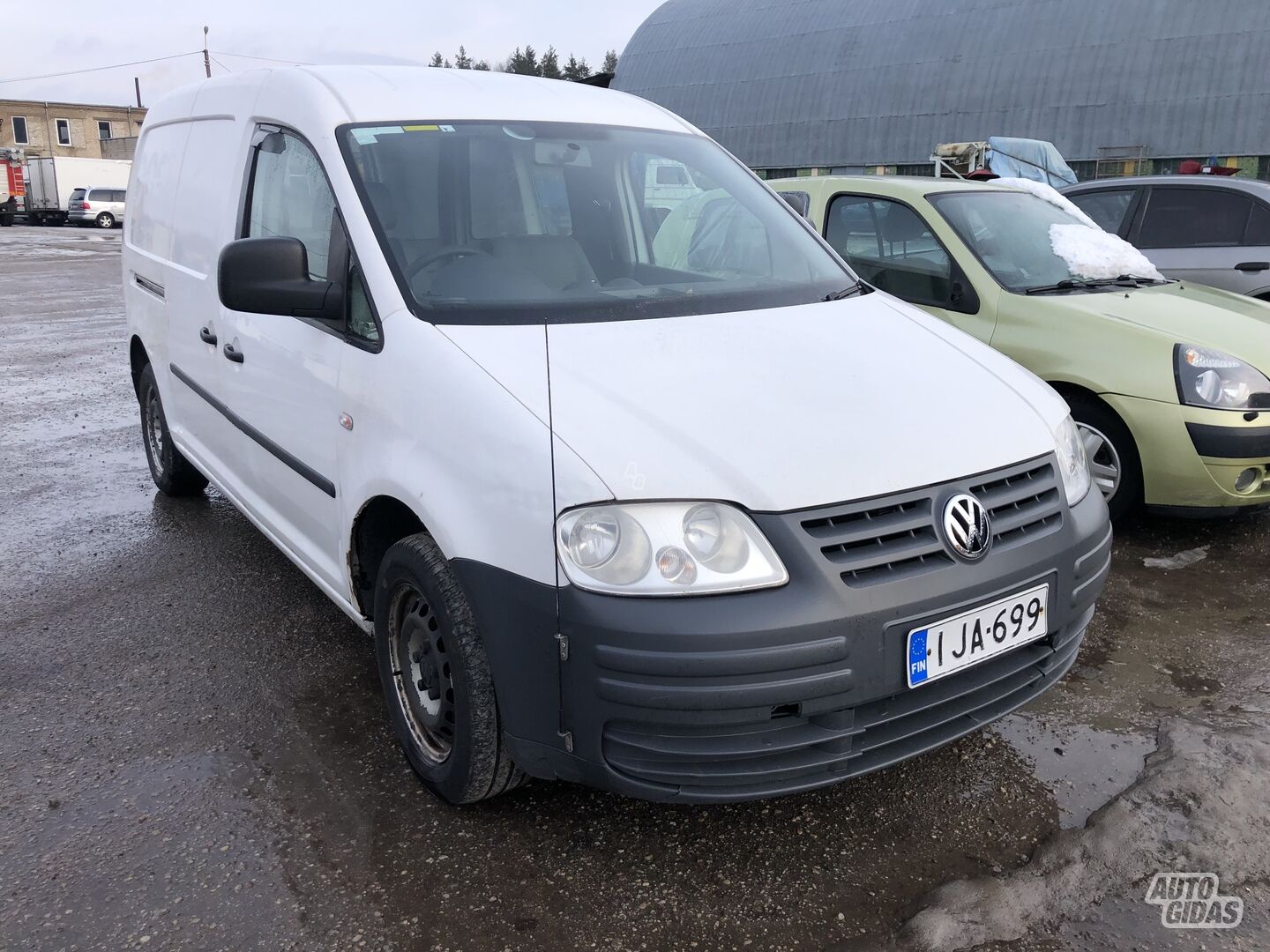 Volkswagen Caddy 2009 y parts