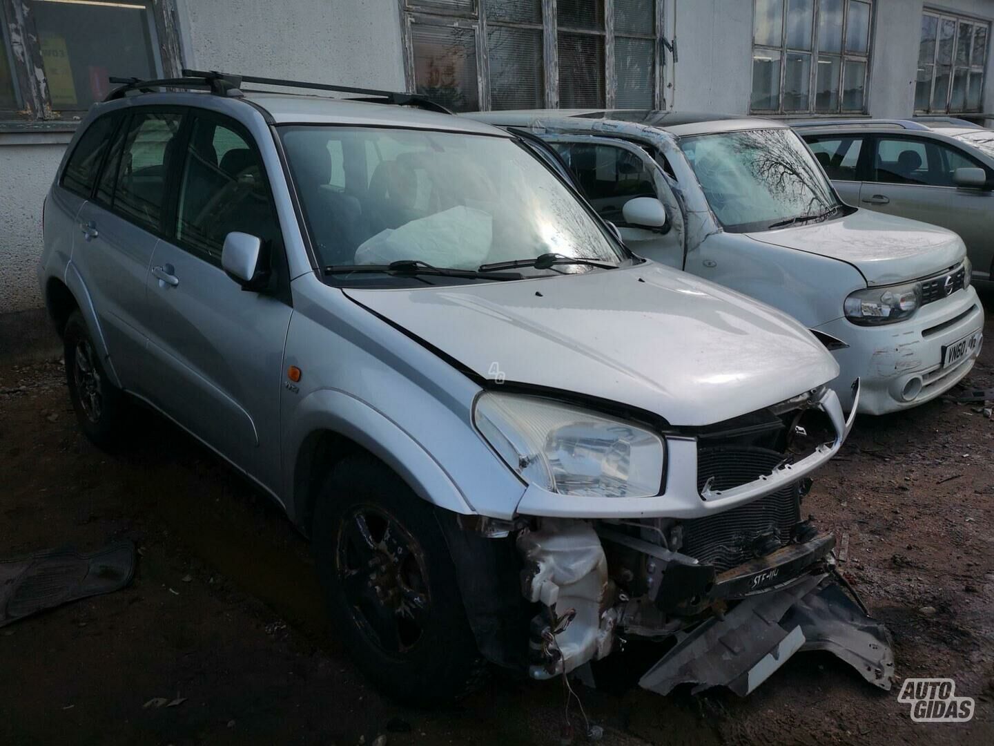 Toyota Rav-4 2003 y parts