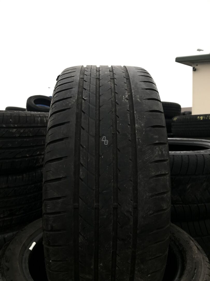 Goodyear Efficient Grip R17 summer tyres passanger car