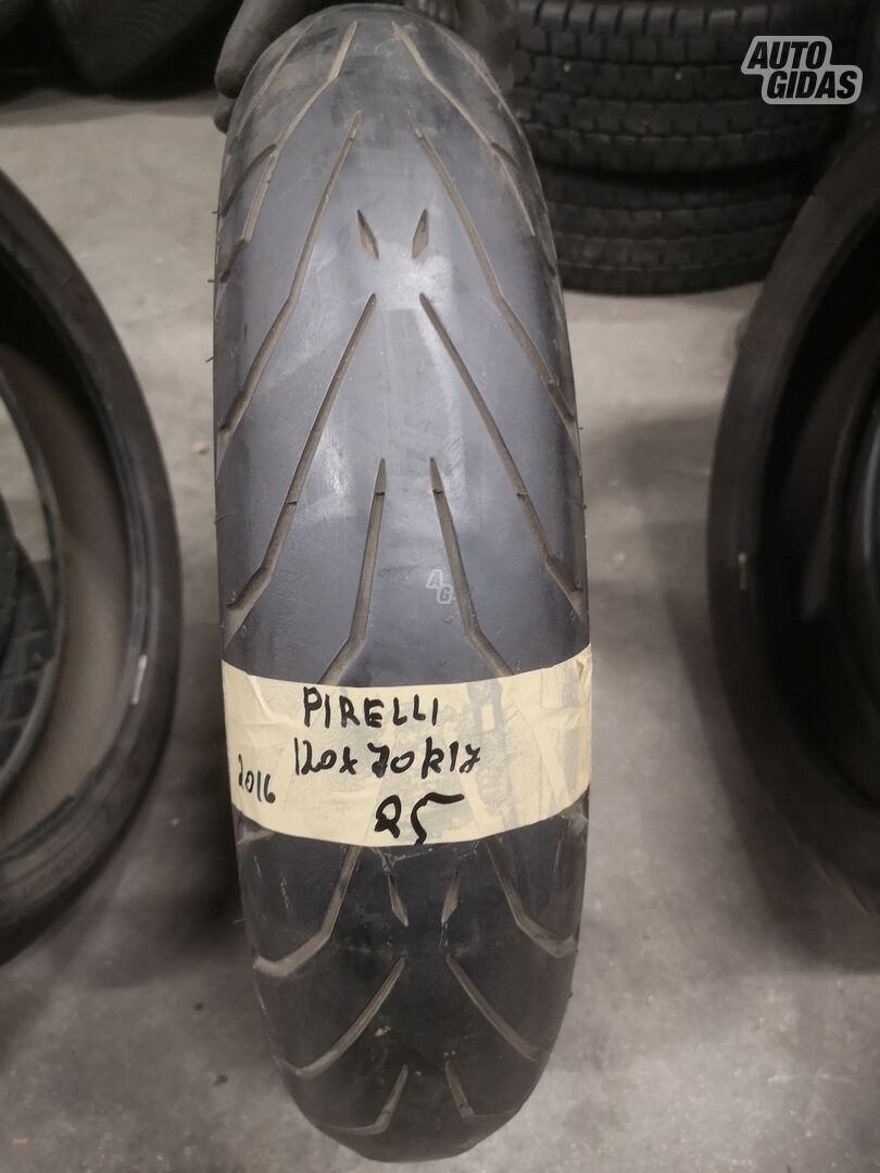 Pirelli R17 vasarinės padangos motociklams