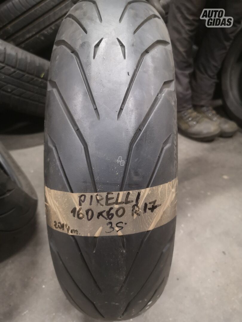 Pirelli R17 vasarinės padangos motociklams