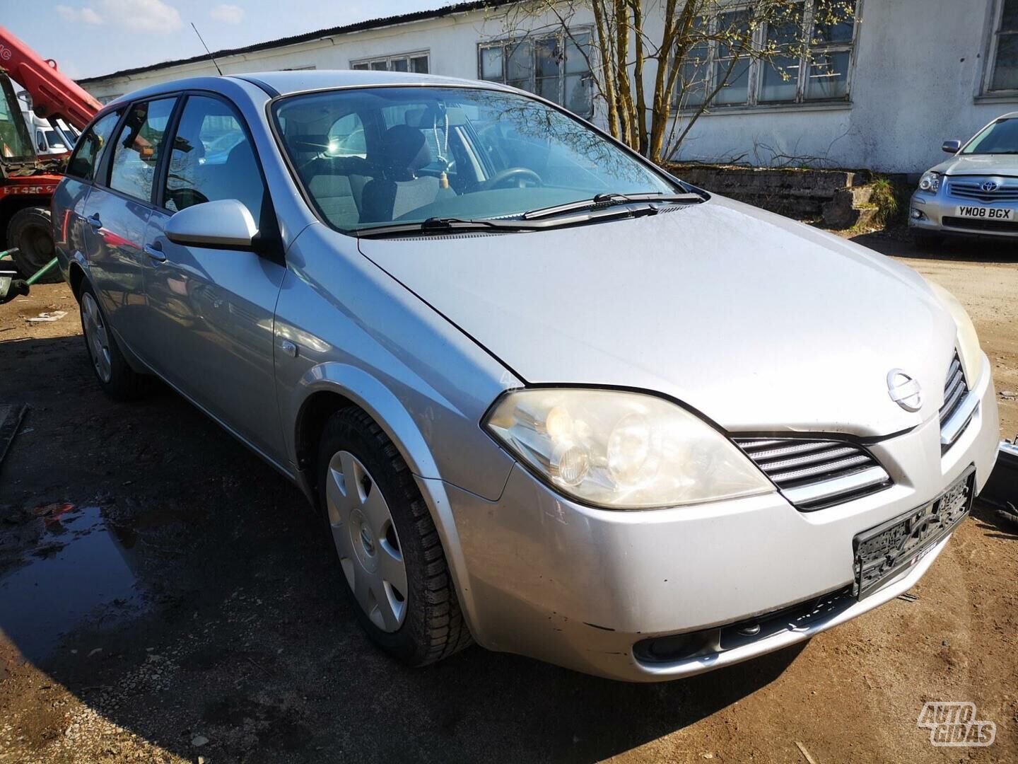 Nissan Primera 2003 m dalys