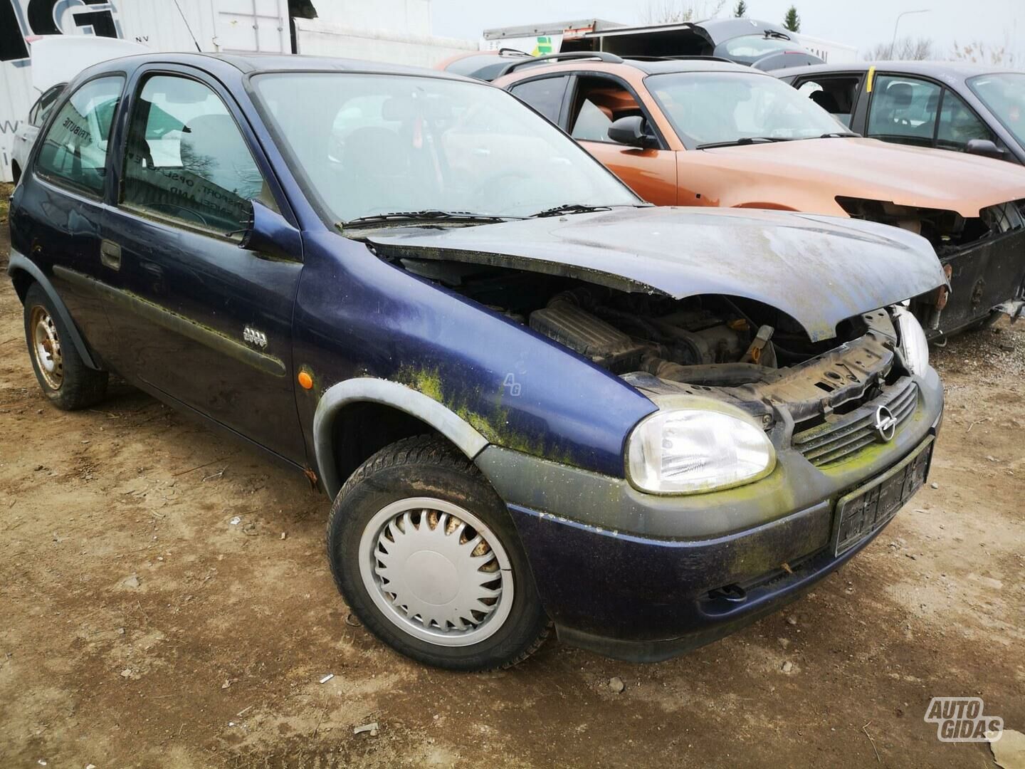 Opel Corsa 2000 г запчясти
