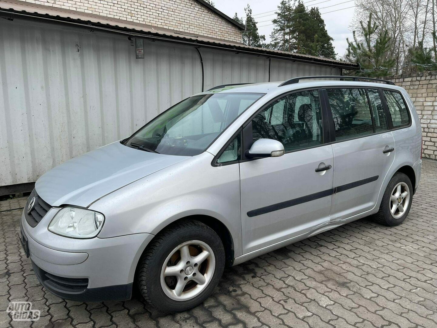 Volkswagen Touran I 2004 m dalys