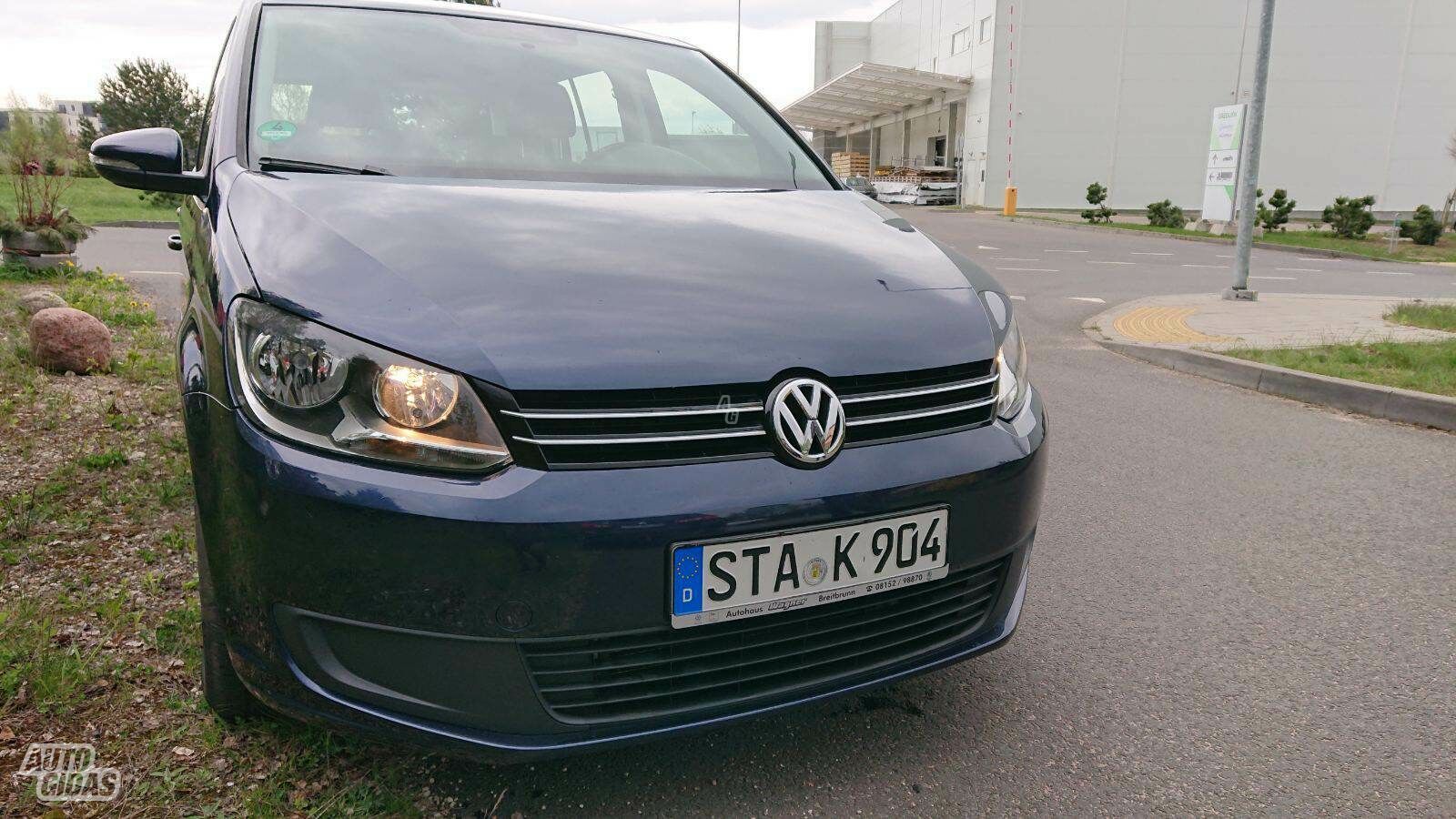 Volkswagen Touran 2015 m Vienatūris