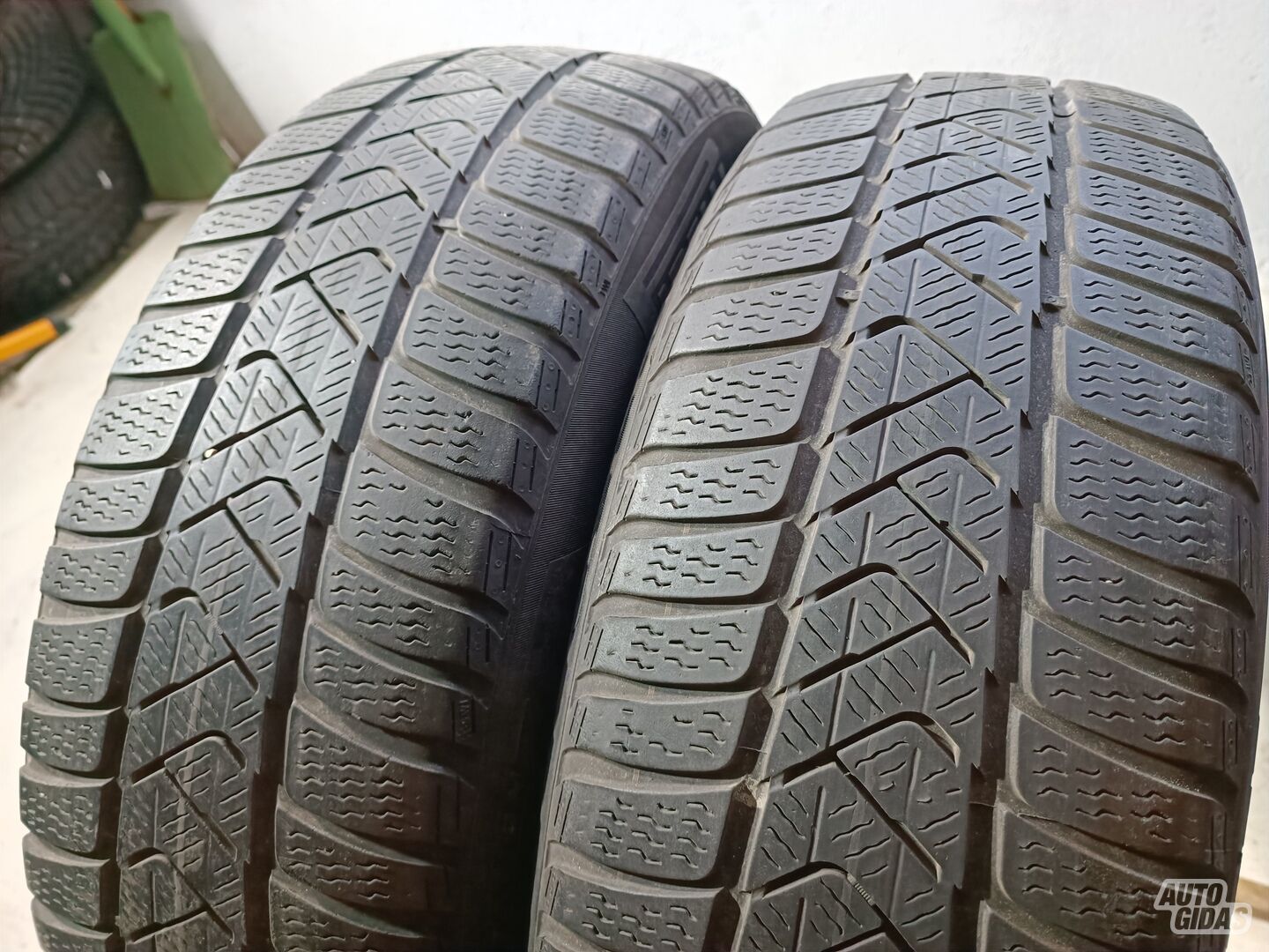 Pirelli 4-5mm, 2019m R17 universal tyres passanger car