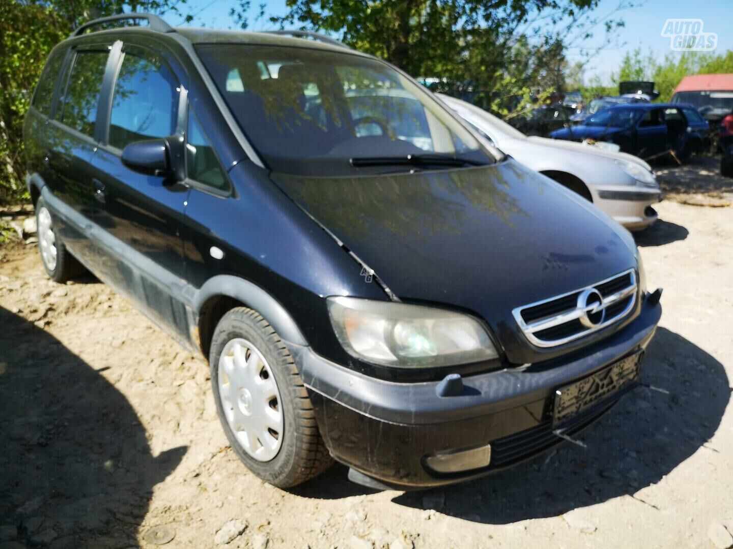 Opel Zafira 2003 m dalys