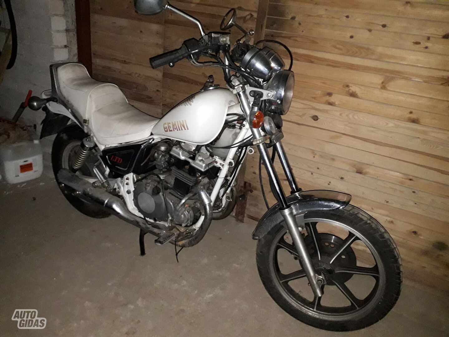 Kawasaki LTD 1985 m Čioperis / Cruiser / Custom motociklas