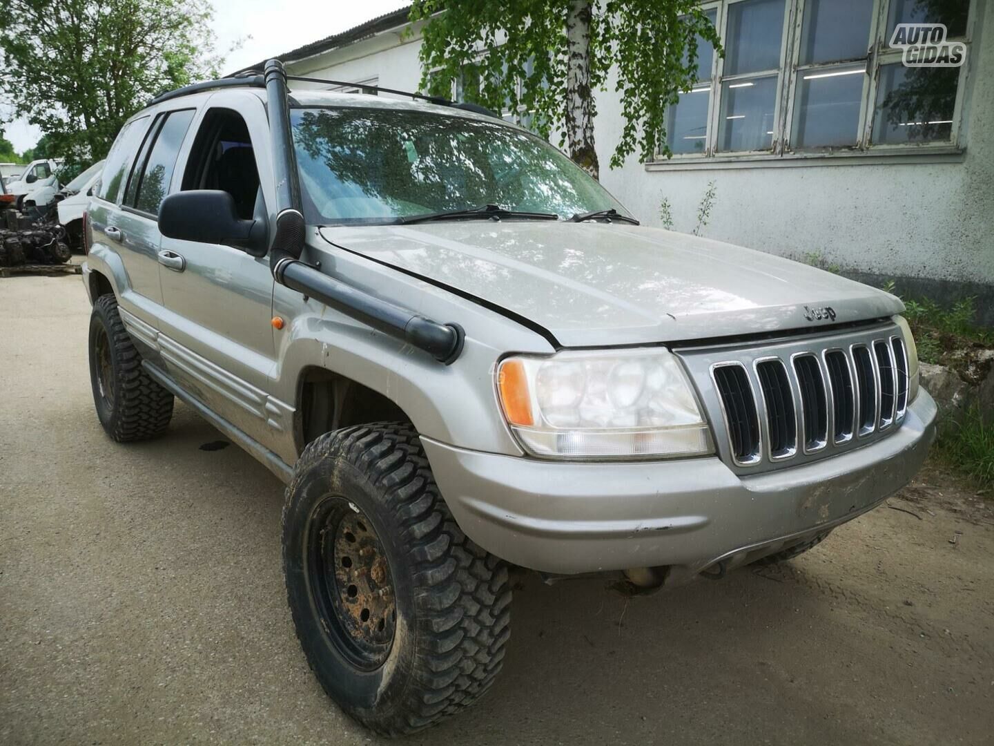 Jeep Grand Cherokee 2002 m dalys
