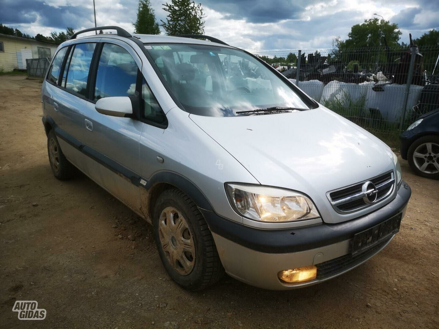 Opel Zafira 2003 г запчясти