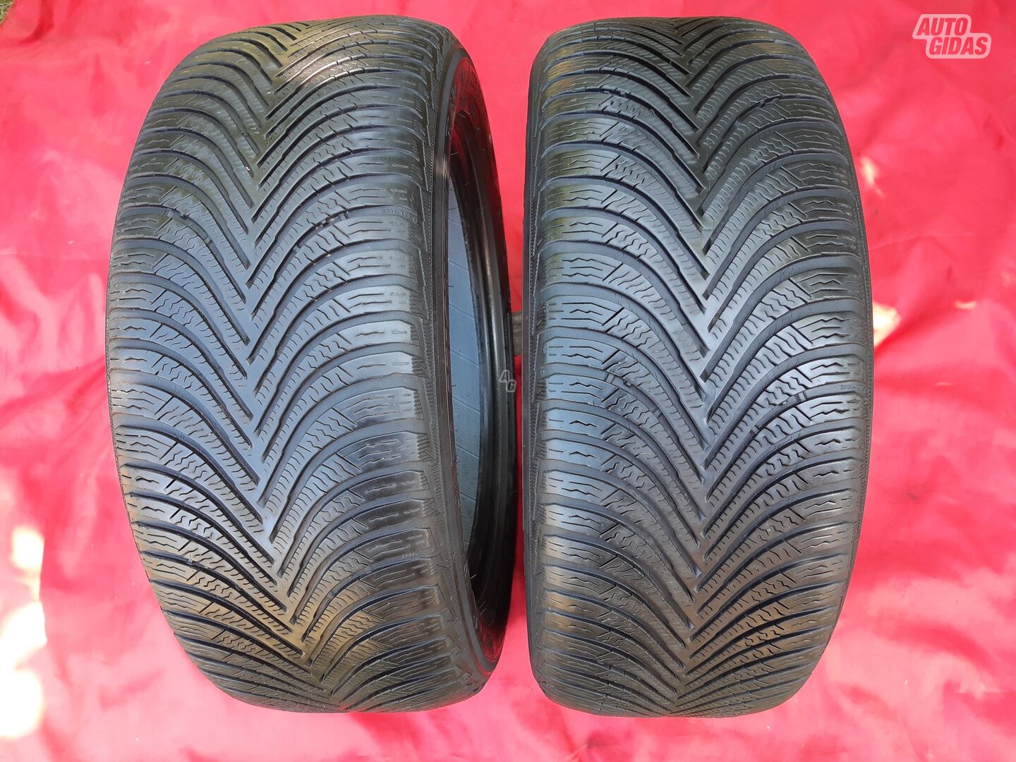 Michelin ALPIN 5 R17 зимние шины для автомобилей
