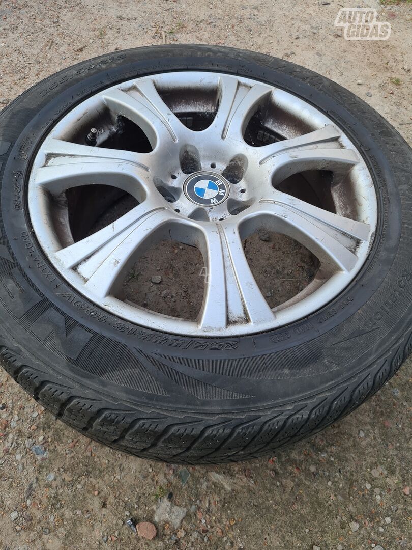 BMW X5 light alloy R18 rims