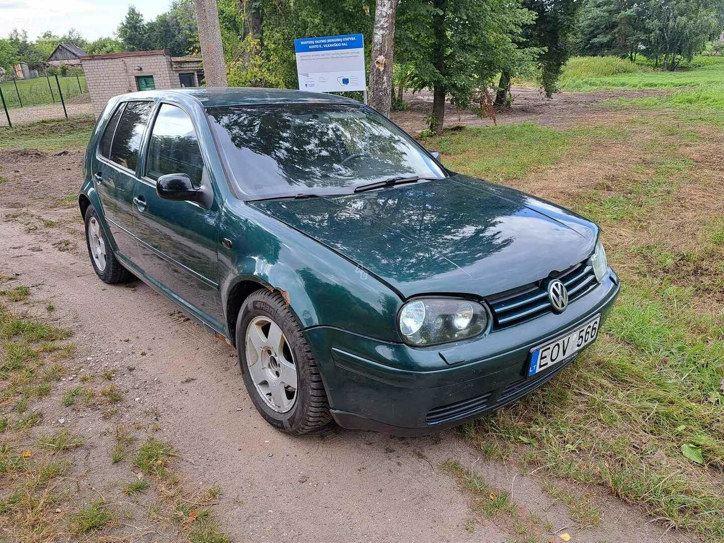 Volkswagen Golf 1999 г запчясти