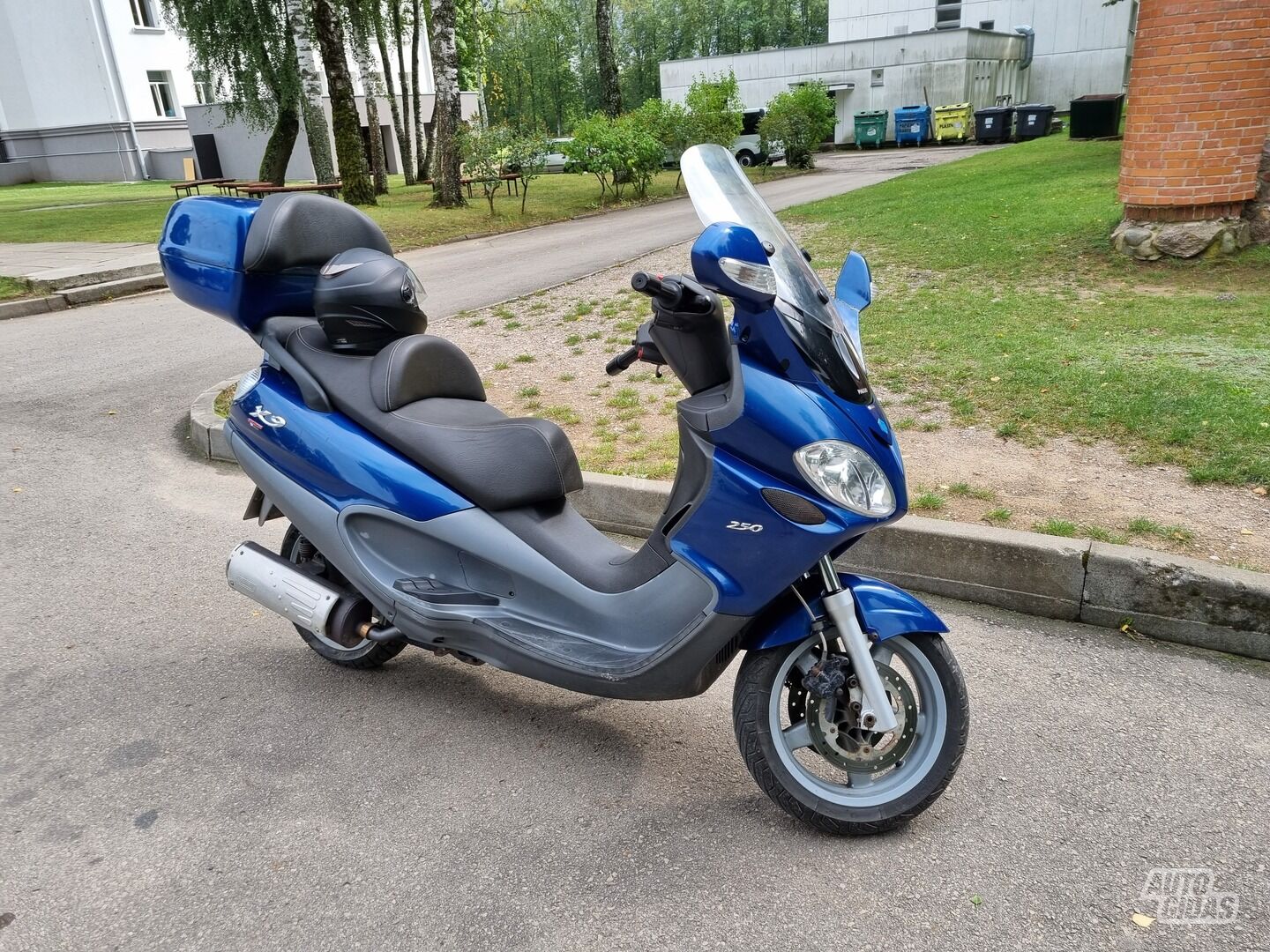 Piaggio X9 2004 y Scooter / moped