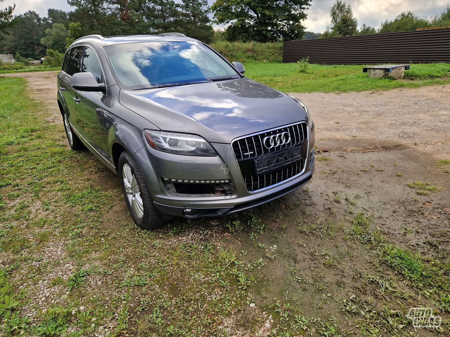 Audi Q7 2011 m dalys