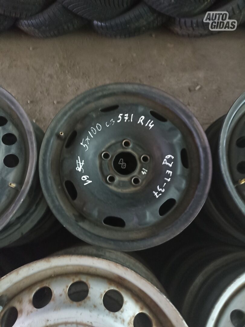 R14 plieniniai štampuoti ratlankiai