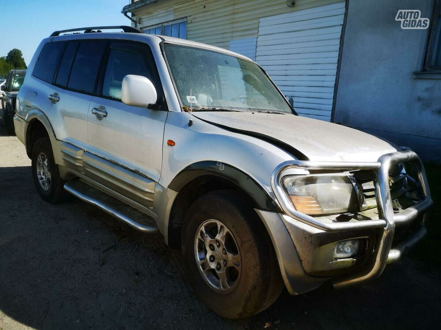 Mitsubishi Pajero 2001 m dalys