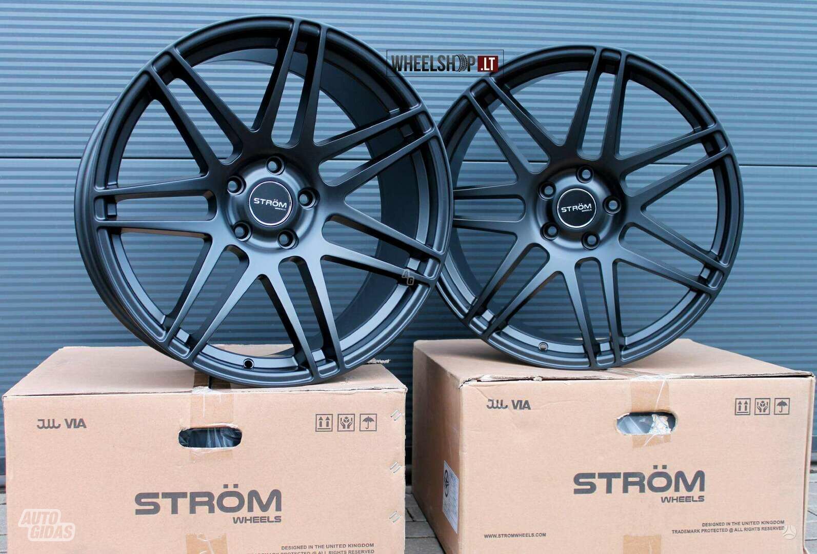 STR3 Satin Black rims