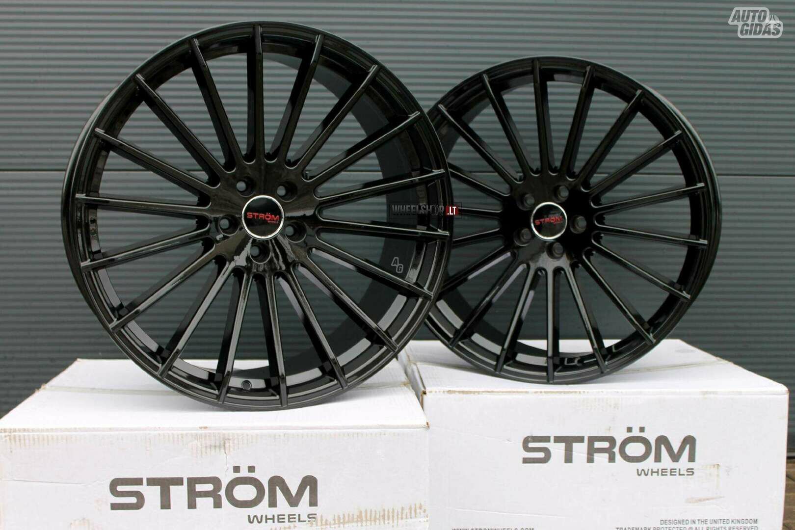 STR4 Gloss Black [BMW X5/X6] rims