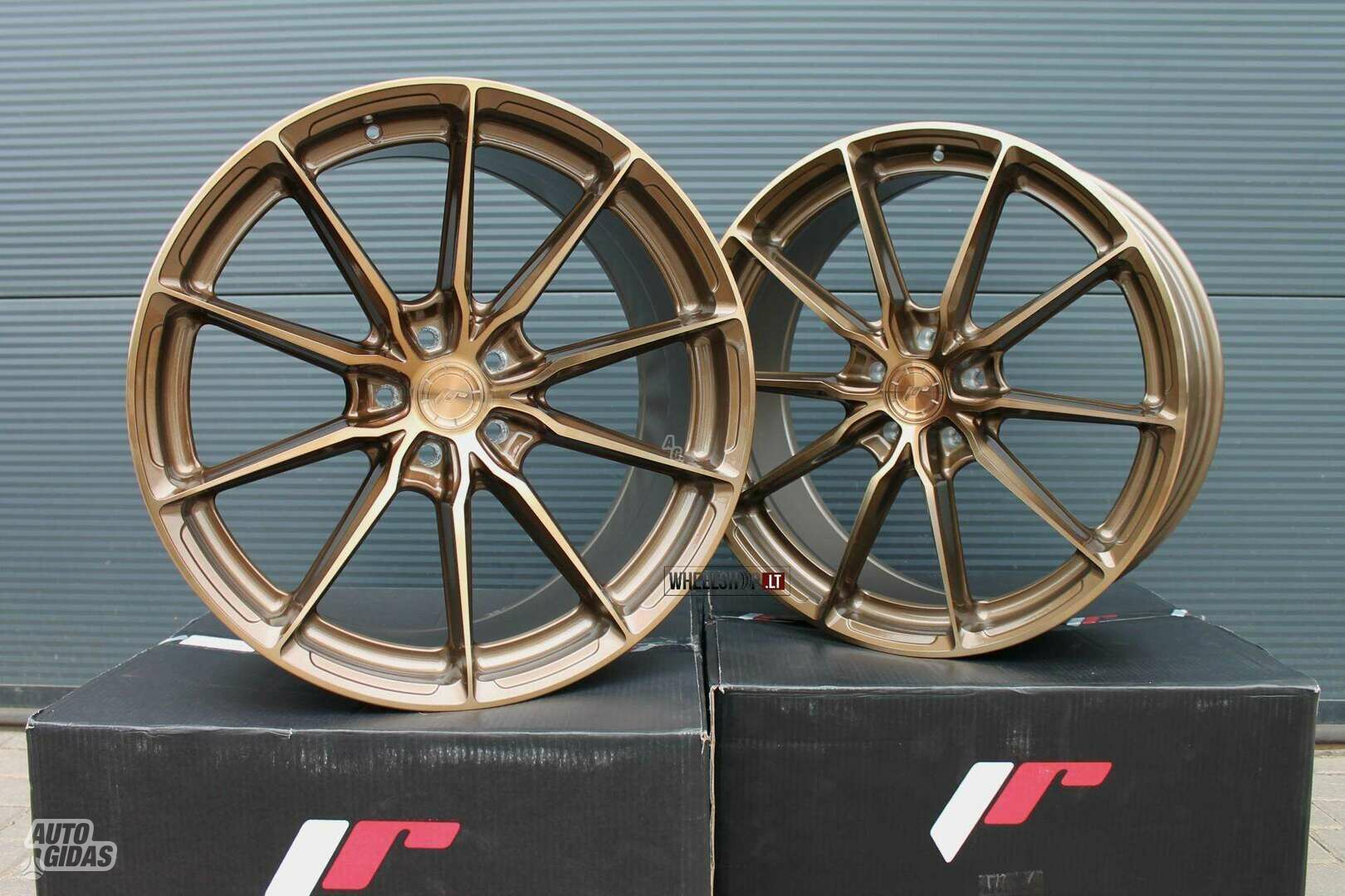 JR37 Bronze rims