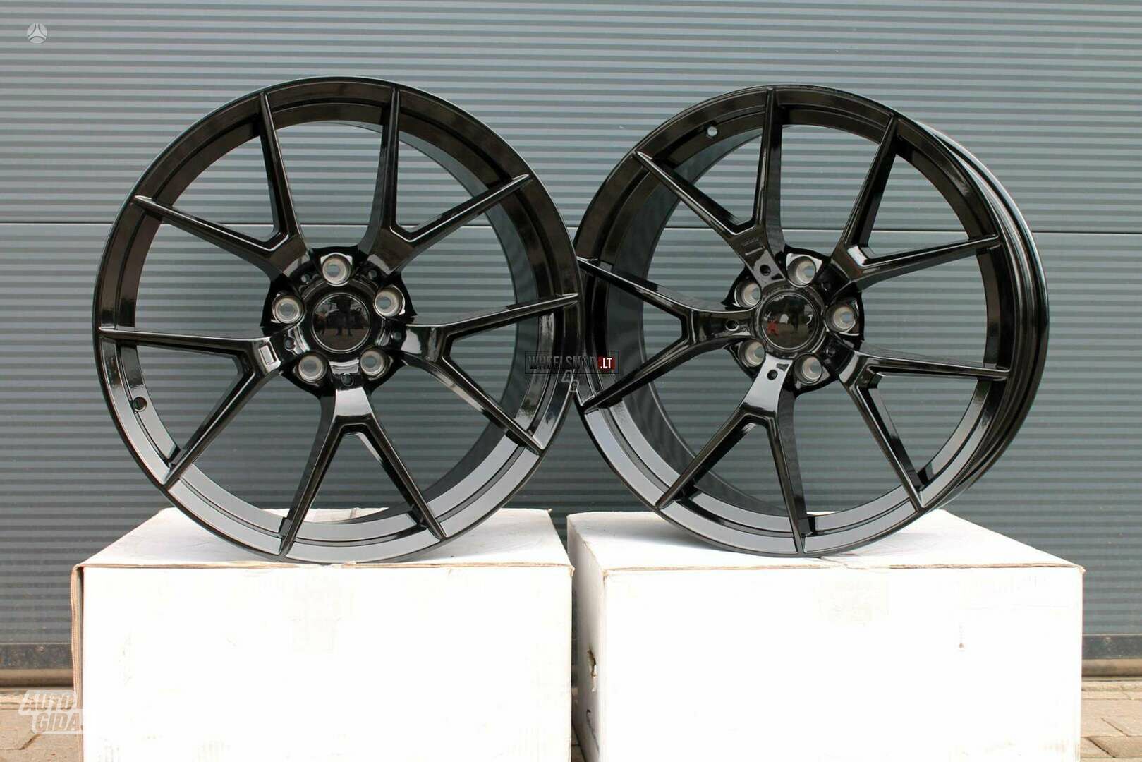 R19 light alloy rims