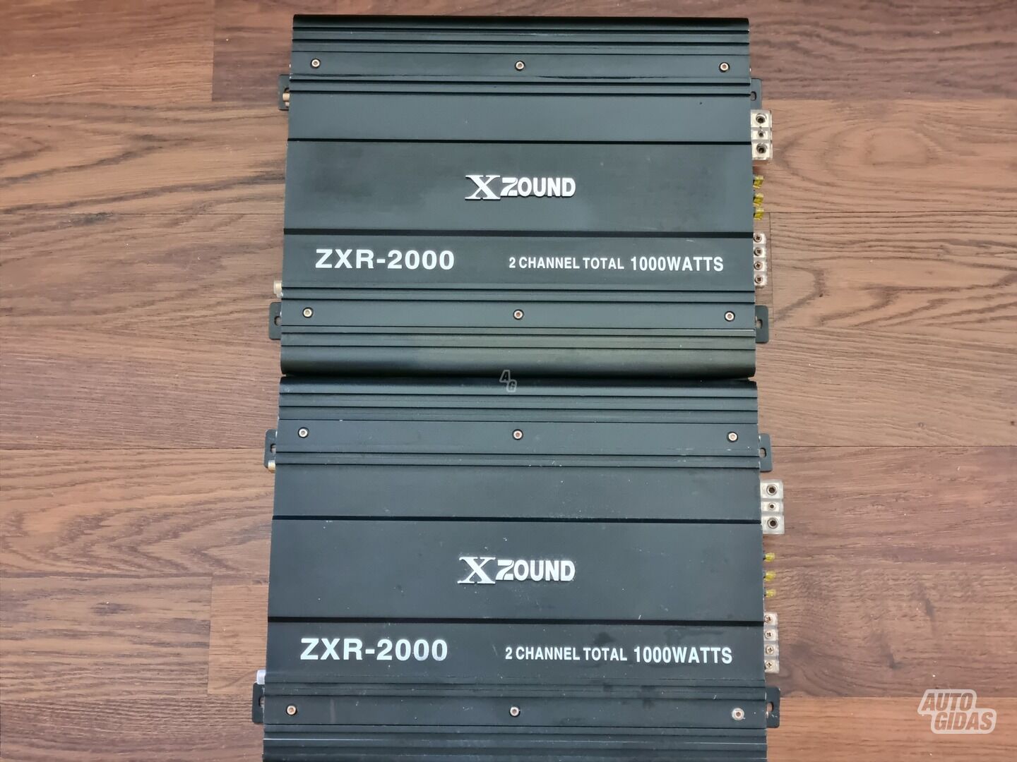 Xzound ZXR-2000 Garso stiprintuvas