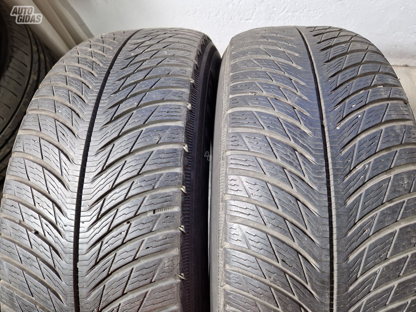 Michelin 5-6mm, 2019m R17 зимние шины для автомобилей