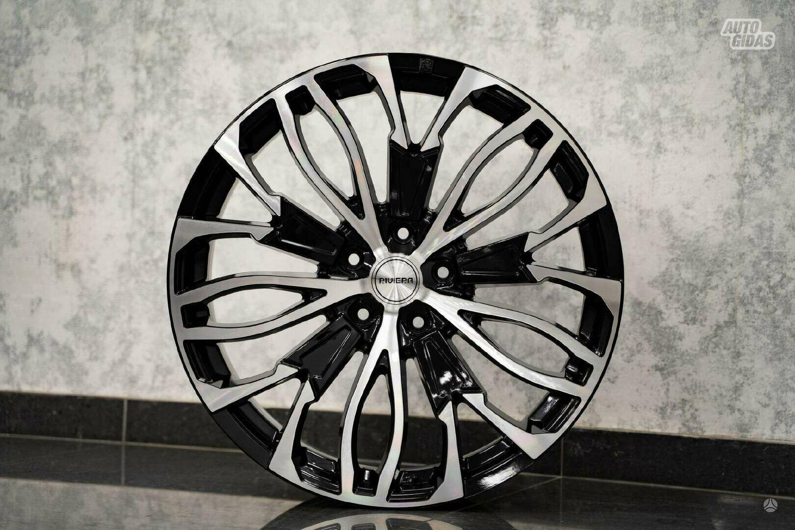 RV134 Black Polished rims