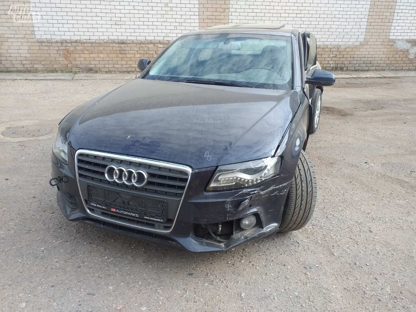 Audi A4 B8 2008 m dalys