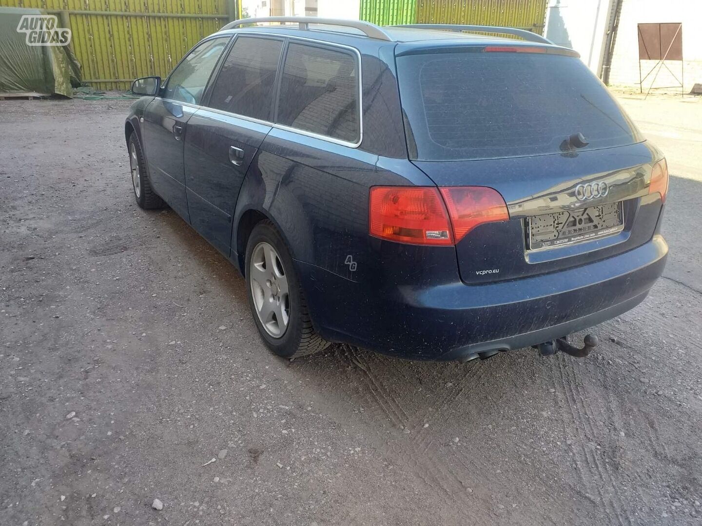 Audi A4 B7 2005 y parts