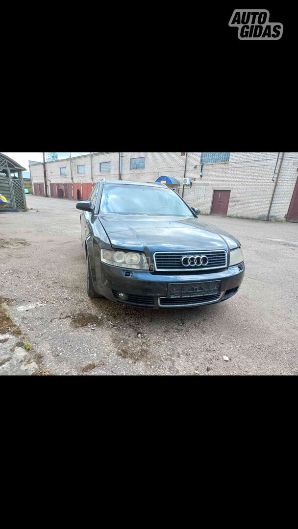 Audi A4 B6 2003 y parts