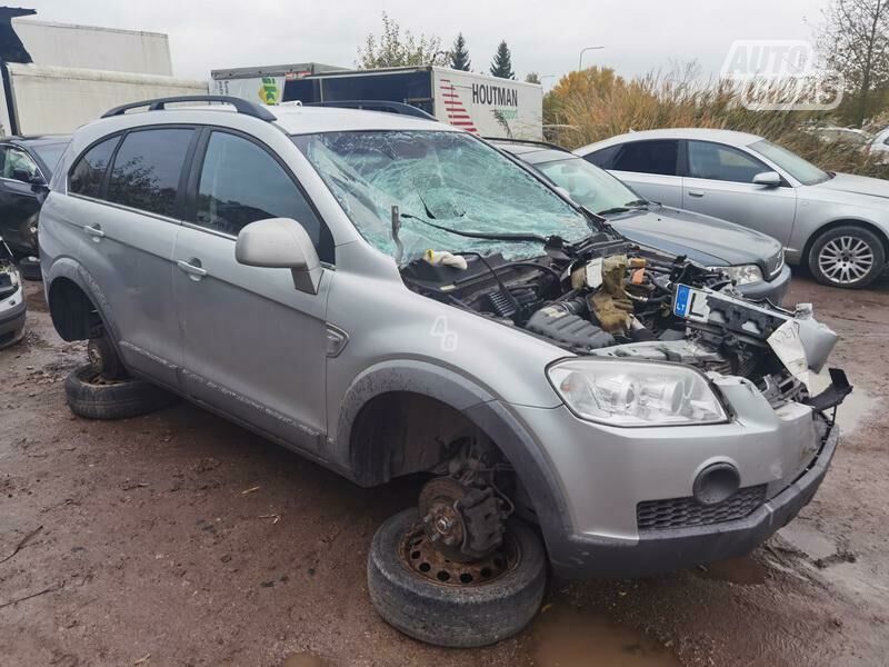 Chevrolet Captiva 2010 г запчясти