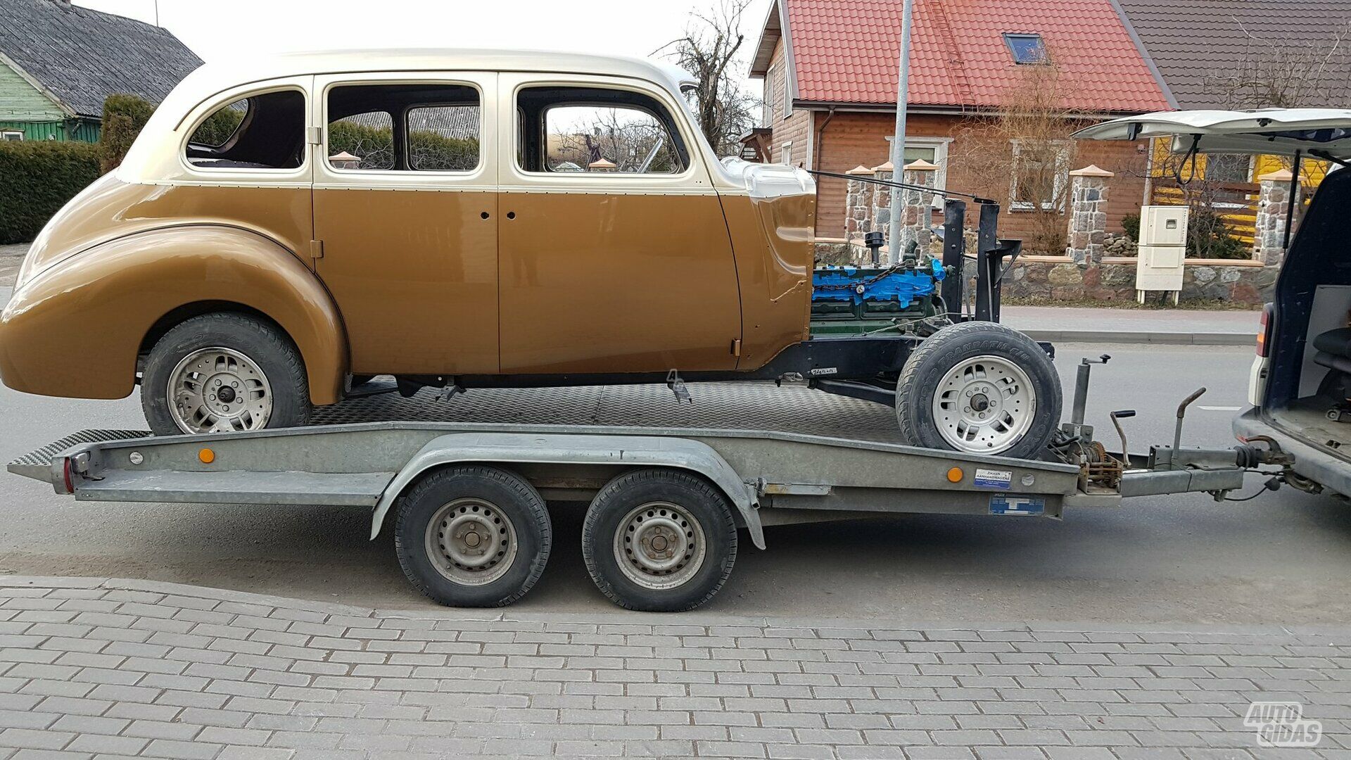 Cadillac 1941 y Coupe