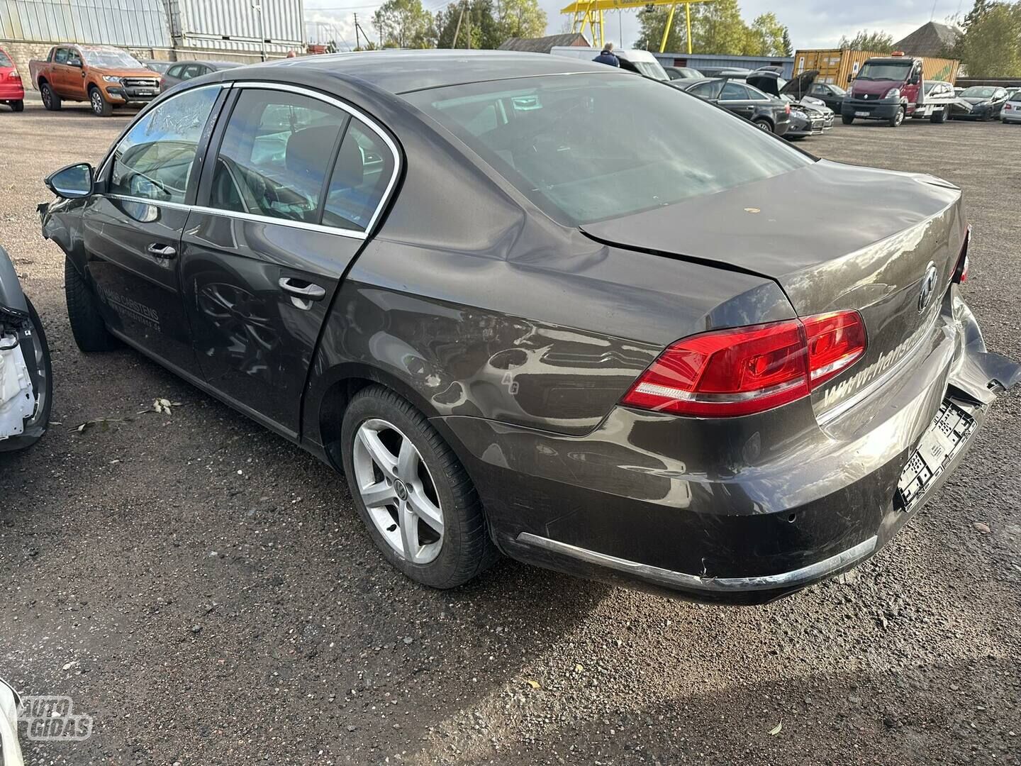 Volkswagen Passat B7 2012 m dalys