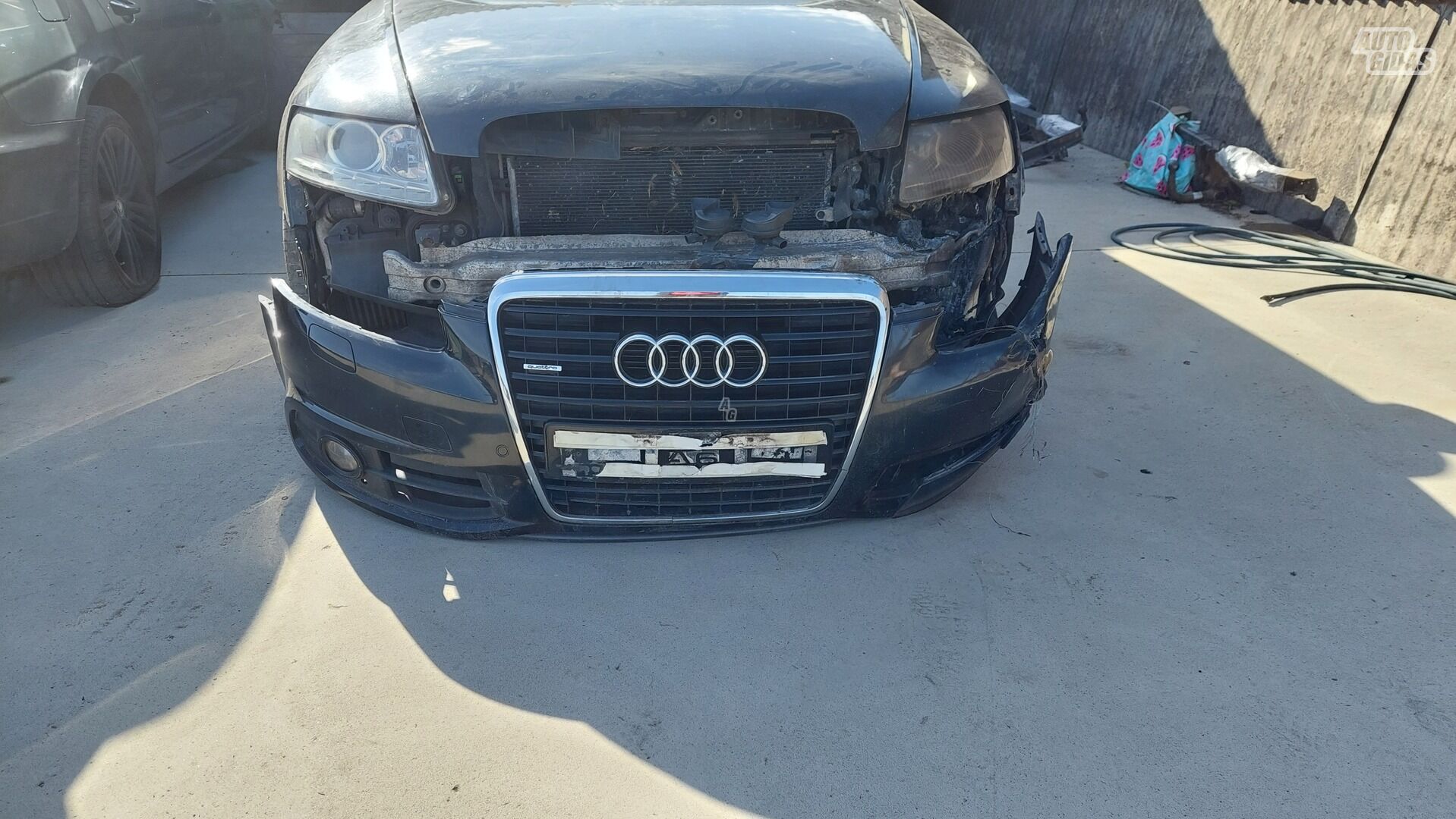 Audi A6 C6 2011 m dalys