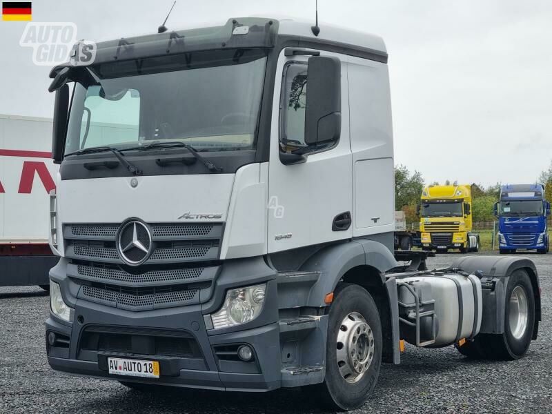 Mercedes-Benz ACTROS 1845 2015 y Semi-trailer truck