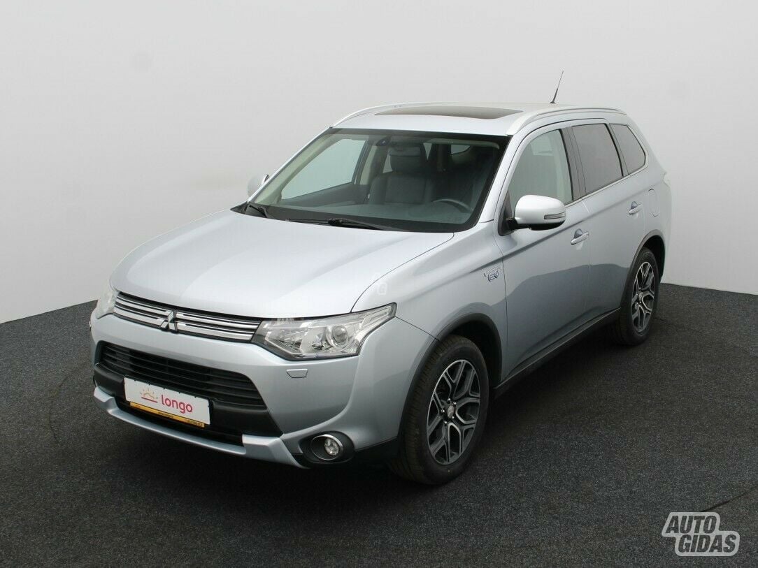 Mitsubishi Outlander 2015 y Off-road / Crossover