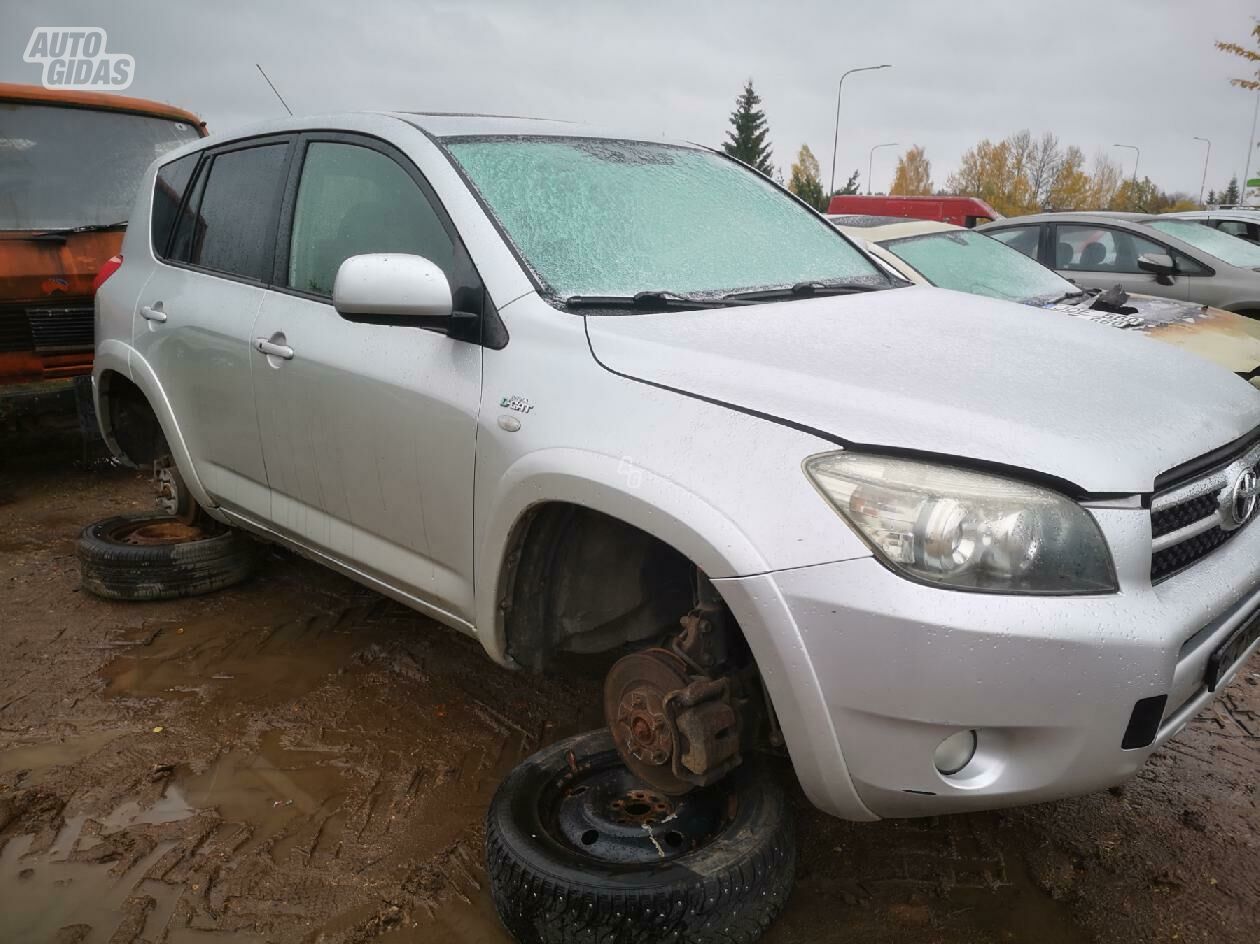 Toyota Rav-4 2007 г запчясти