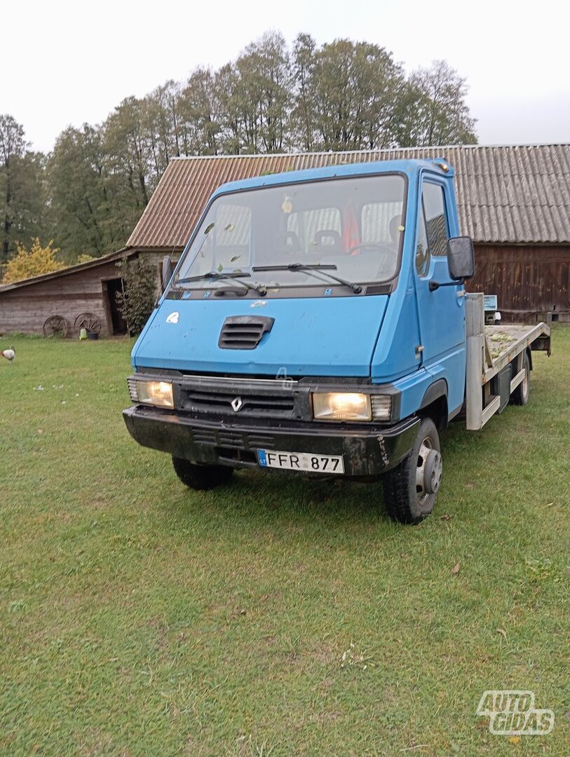 Renault B110.35 1999 m Automobilvežis