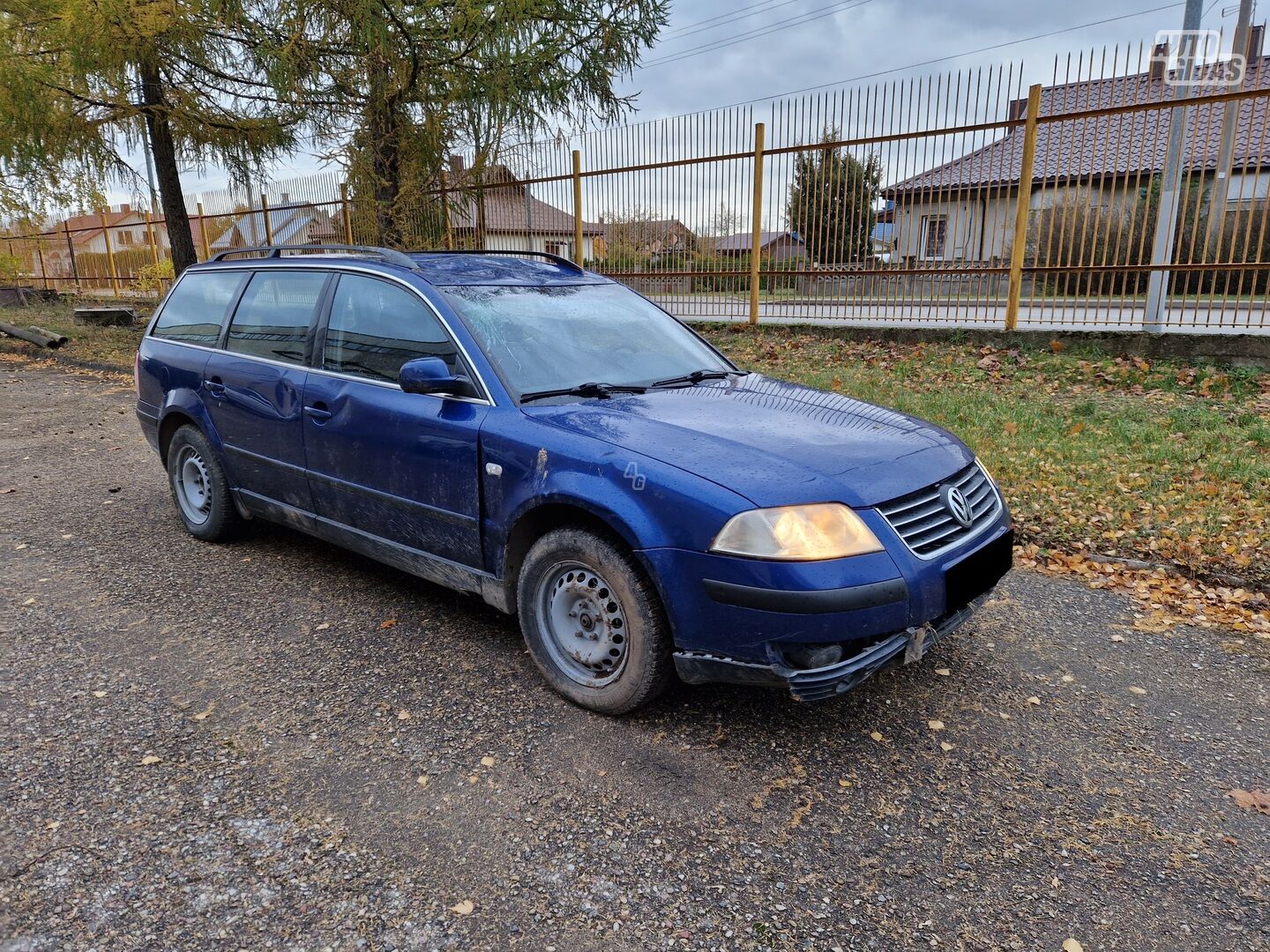 Volkswagen Passat LC5X 2001 y parts