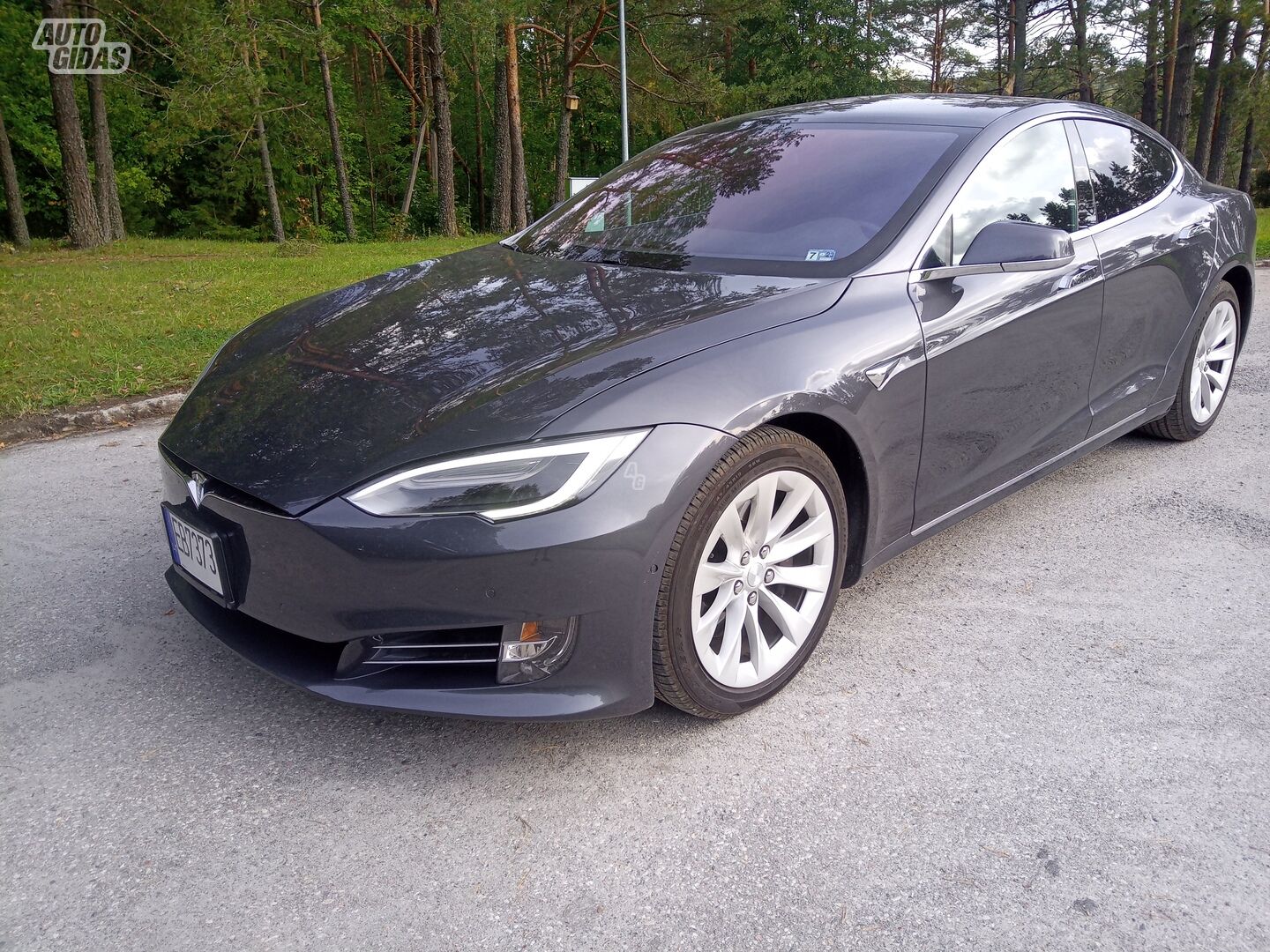 Tesla Model S 2017 г Хэтчбек