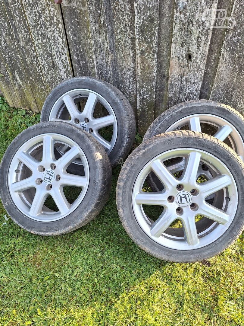 R17 light alloy rims