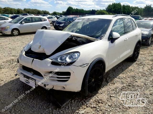 Porsche Cayenne 2011 y parts