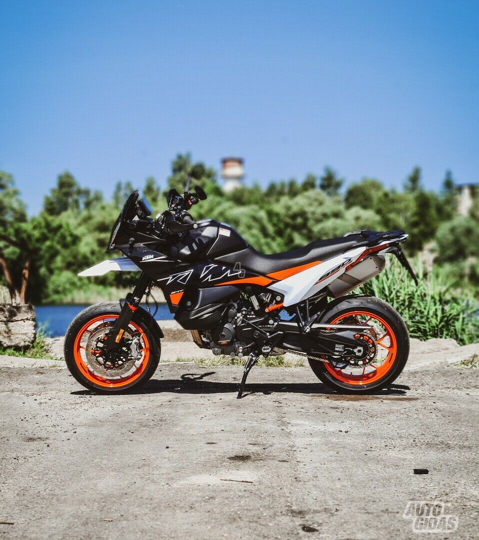 KTM Supermoto 2023 y Touring / Sport Touring motorcycle
