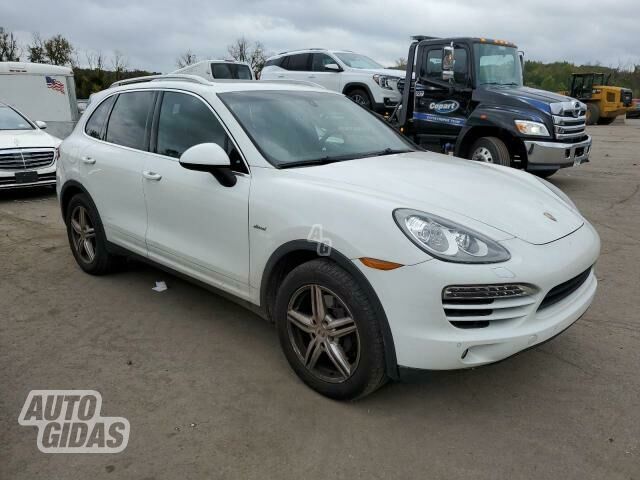 Porsche Cayenne 2011 y parts