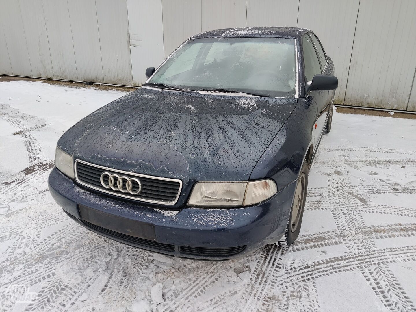 Audi A4 1995 y parts